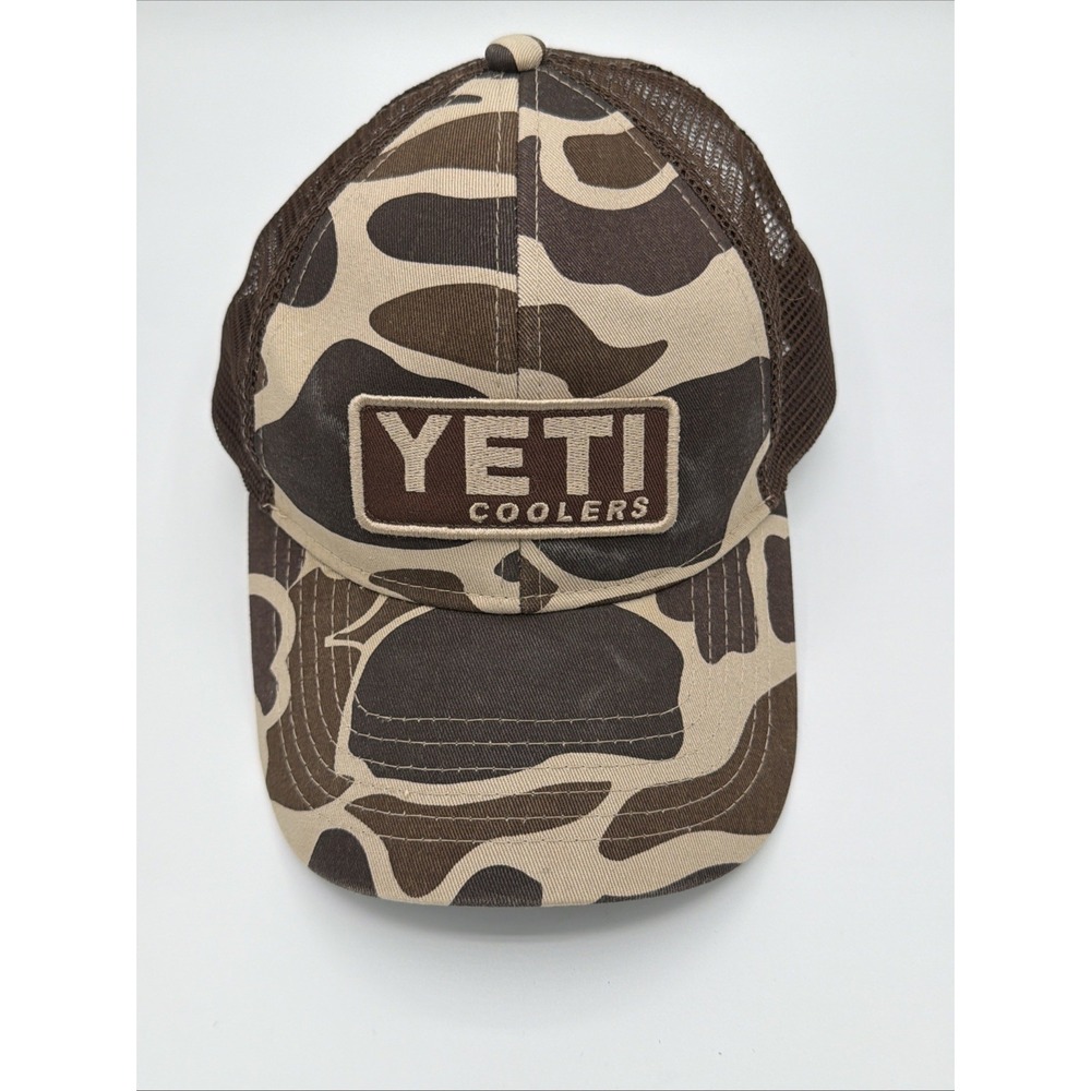 Yeti Coolers SnapBack Baseball Trucker Hat Cap Camo Brow Camping Hiking Outdoors